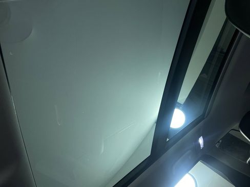 Used 2021 Land Rover Range Rover Sport SVR image 11