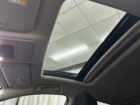 Used 2025 Honda Accord SE image 21