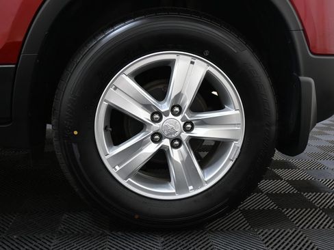 Used 2019 Chevrolet Trax LT w/ LT Convenience Package FWD image 34
