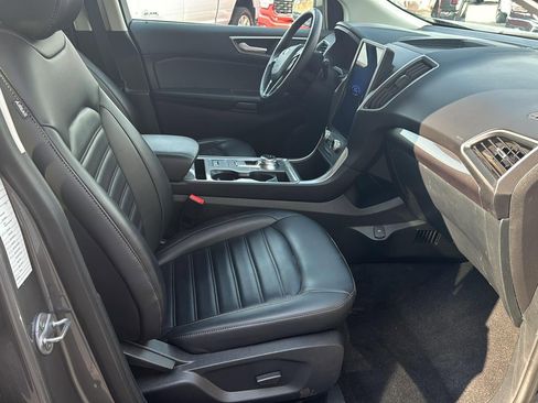 Used 2024 Ford Edge SEL image 12