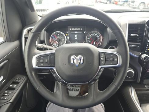 Used 2025 RAM 1500 Big Horn AWD/4WD image 16