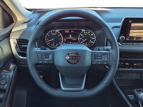 New 2026 Nissan Rogue SV AWD/4WD image 12