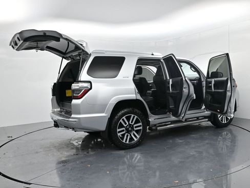 Used 2022 Toyota 4Runner Limited image 72