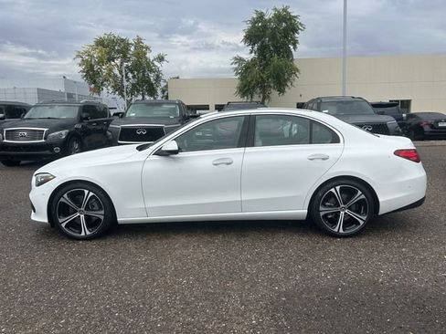 Used 2025 Mercedes-Benz C 300 Sedan image 3