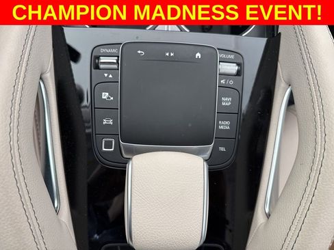 Used 2025 Mercedes-Benz GLE 450e 4MATIC image 18