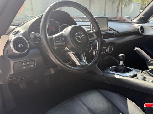 Used 2016 MAZDA MX-5 Miata Grand Touring RWD image 20
