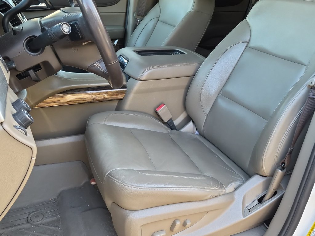 Used 2020 GMC Yukon SLT w/ Value Plus Edition AWD/4WD image 23