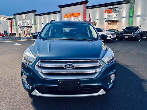 Used 2018 Ford Escape SE image 10