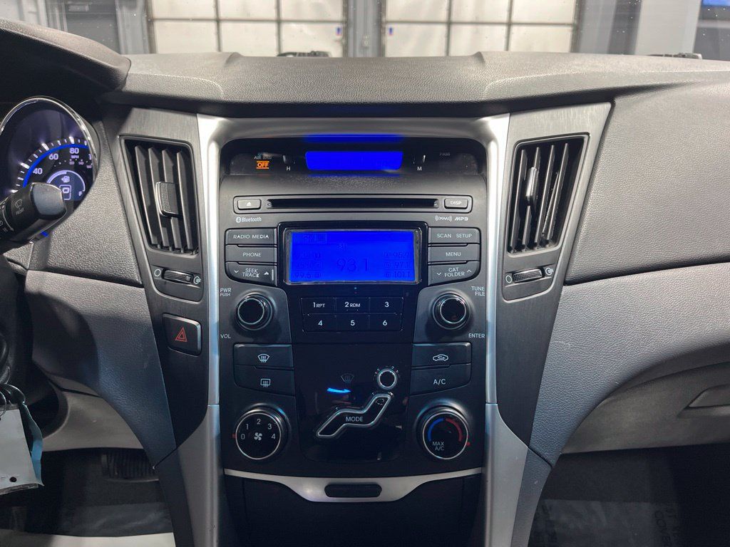 Used 2013 Hyundai Sonata GLS w/ Popular Equipment Pkg FWD image 25