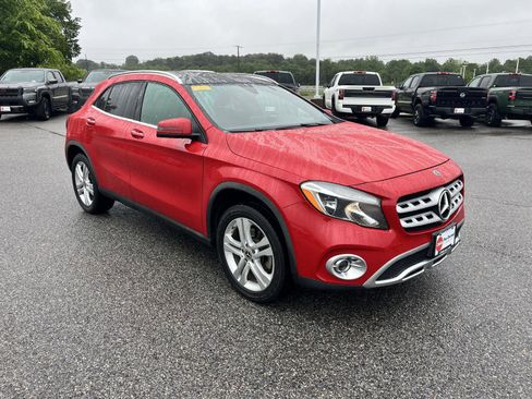Used 2019 Mercedes-Benz GLA 250 4MATIC image 1