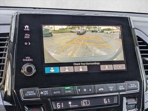 Used 2022 Honda Odyssey Elite image 9