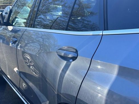 Used 2024 BMW X5 xDrive50e w/ Premium Package image 9