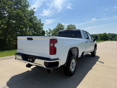 Used 2026 Chevrolet Silverado 2500 W/T w/ WT/CX Safety Package AWD/4WD image 3