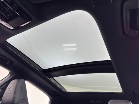 Used 2024 Lexus RX 500h F Sport w/ Convenience Package image 12