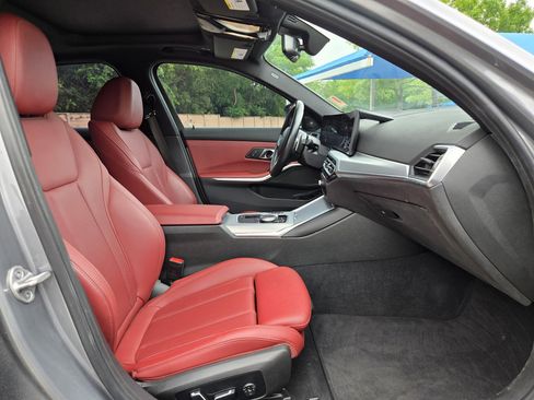 Used 2024 BMW 330i Sedan w/ M Sport Package RWD image 26