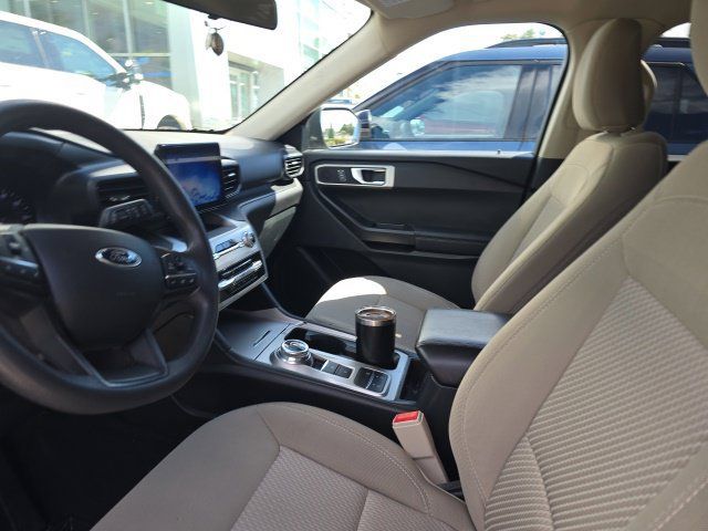 Used 2022 Ford Explorer 2WD image 8