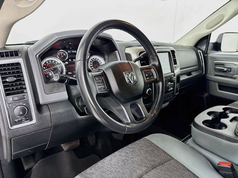 Used 2017 RAM 2500 SLT w/ Luxury Group AWD/4WD image 10