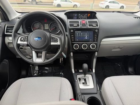 Used 2018 Subaru Forester 2.5i Premium w/ All-Weather Package AWD/4WD image 30