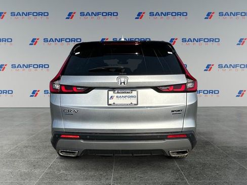 Used 2024 Honda CR-V Sport Touring image 4