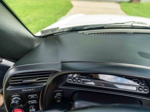 Used 2004 Honda S2000 image 63