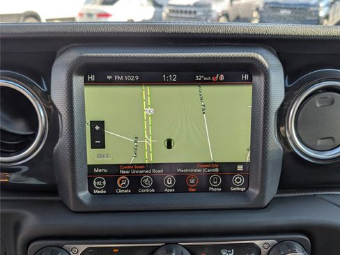 Used 2021 Jeep Wrangler Unlimited Sahara image 28