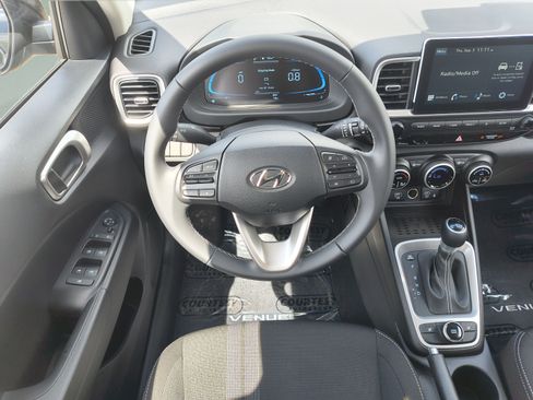 New 2026 Hyundai Venue SEL FWD image 11