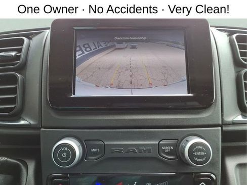 Used 2024 RAM ProMaster 2500 w/ Convenience Group FWD image 19