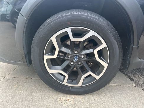 Used 2017 Subaru Crosstrek 2.0i Premium AWD/4WD image 37