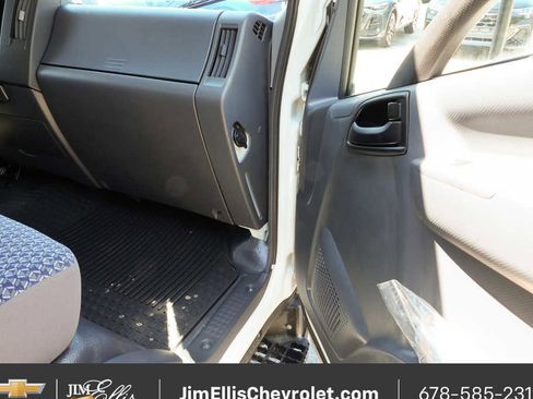 New 2024 Chevrolet Low Cab Forward image 14