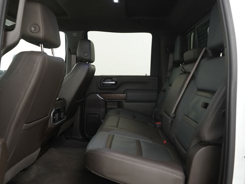 Used 2020 GMC Sierra 2500 Denali w/ Technology Package image 20