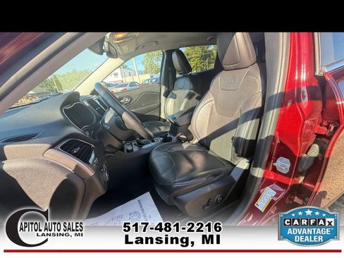 Used 2020 Jeep Cherokee Limited AWD/4WD image 14