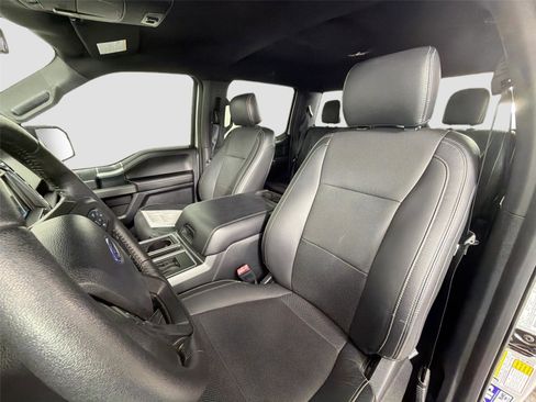 Used 2018 Ford F150 XLT w/ Equipment Group 302A Luxury AWD/4WD image 19
