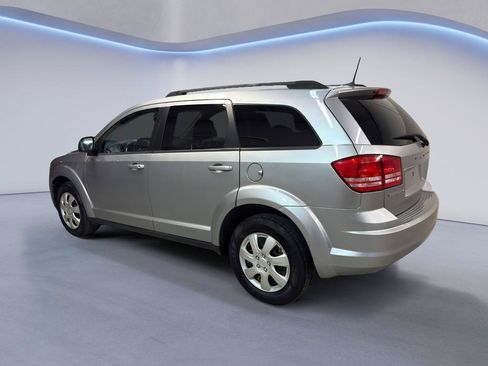 Used 2018 Dodge Journey SE w/ Popular Equipment Group FWD image 5