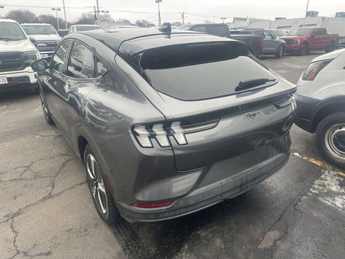 Used 2021 Ford Mustang Mach-E Select w/ Comfort/Appearance Package image 7