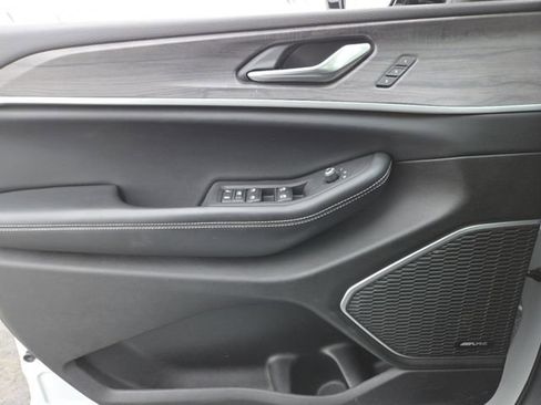 Used 2022 Jeep Grand Cherokee L Limited image 35