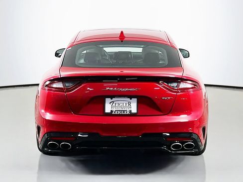 Used 2021 Kia Stinger GT2 RWD image 6