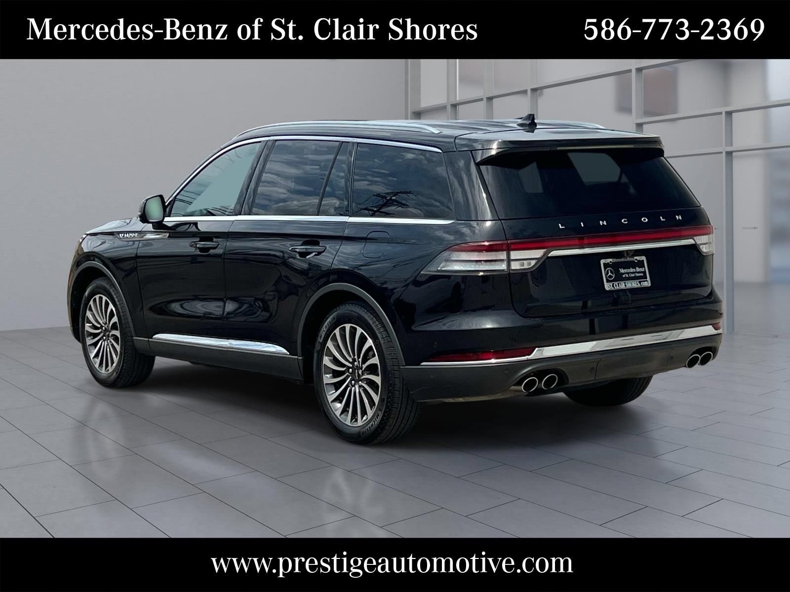 Used 2020 Lincoln Aviator Reserve w/ Equipment Group 201A RWD image 3
