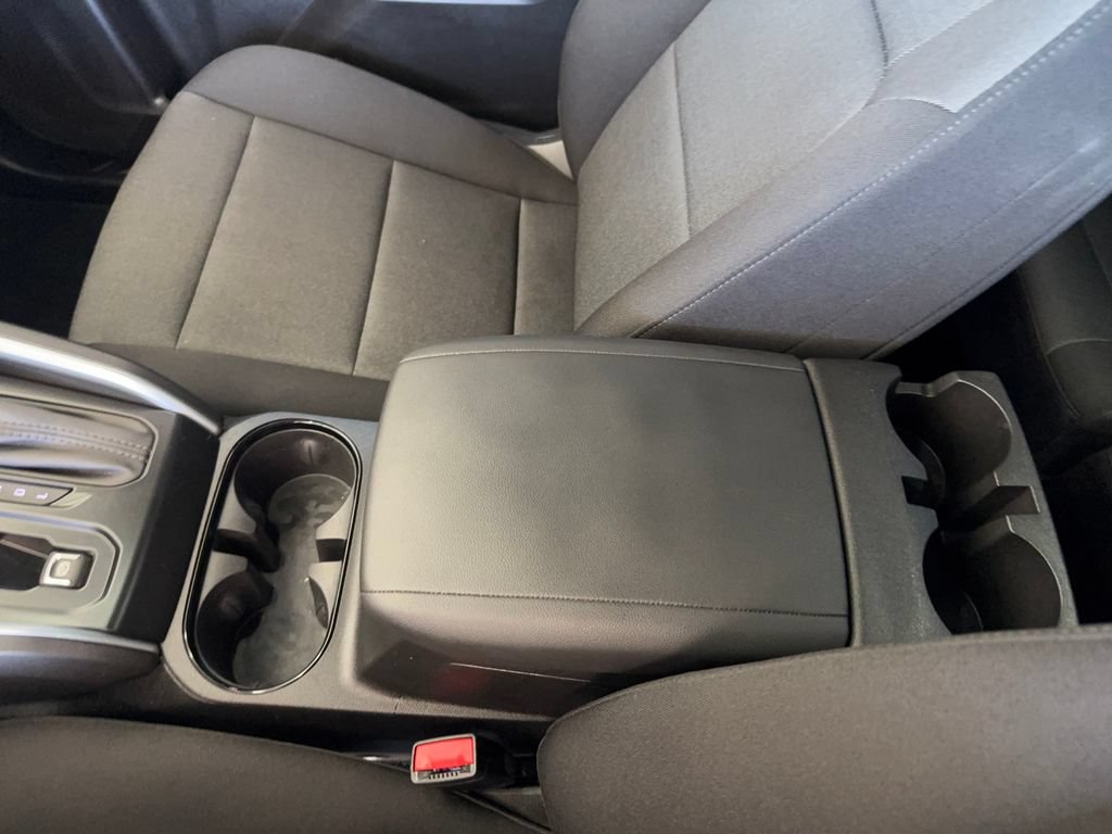 Used 2025 Chevrolet Colorado Trail Boss AWD/4WD image 23