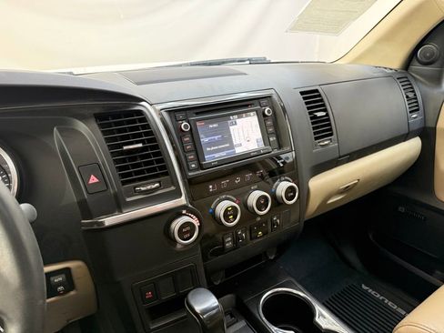 Used 2019 Toyota Sequoia Limited w/ Safety & Convenience Package RWD image 14