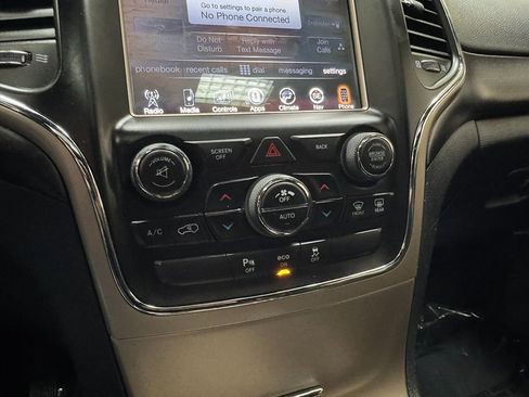 Used 2015 Jeep Grand Cherokee Altitude image 31