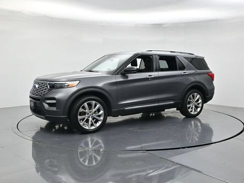 Used 2021 Ford Explorer Platinum w/ Equipment Group 601A AWD/4WD image 5
