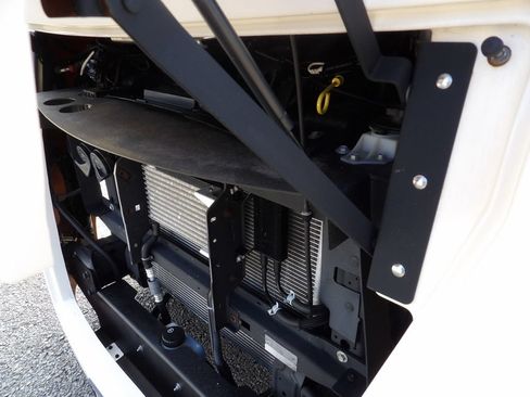 Used 2017 Ford E-450 and Econoline 450 Super Duty w/ A/C Prep Package RWD image 38