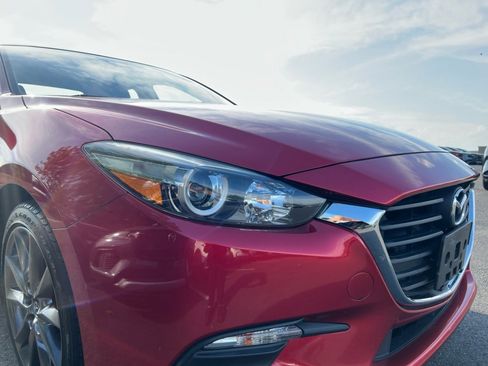 Used 2018 MAZDA MAZDA3 Touring FWD image 24