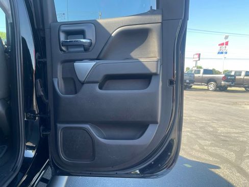 Used 2017 Chevrolet Silverado 1500 LT w/ All Star Edition AWD/4WD image 13