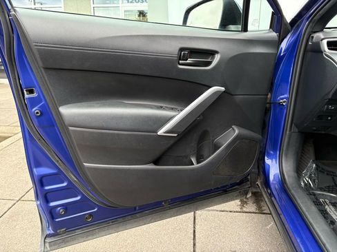Used 2024 Toyota Corolla Cross AWD Hybrid image 10