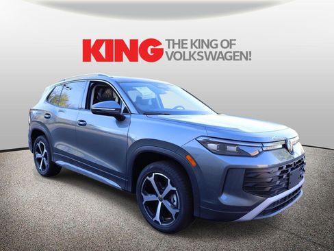 New 2026 Volkswagen Tiguan SE AWD/4WD image 1