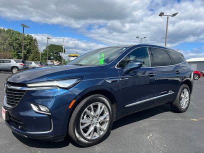 Used 2022 Buick Enclave Essence w/ Experience Buick Package