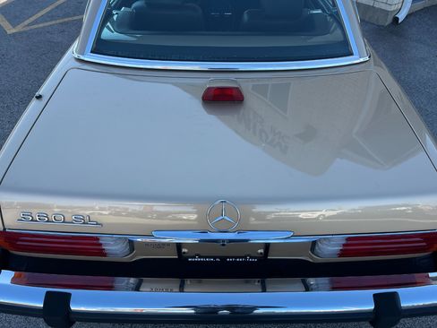 Used 1987 Mercedes-Benz 560 SL image 19