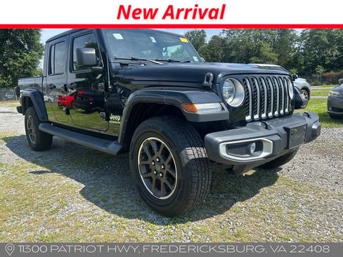 Used 2022 Jeep Gladiator Overland w/ Popular Equipment Package AWD/4WD image 2