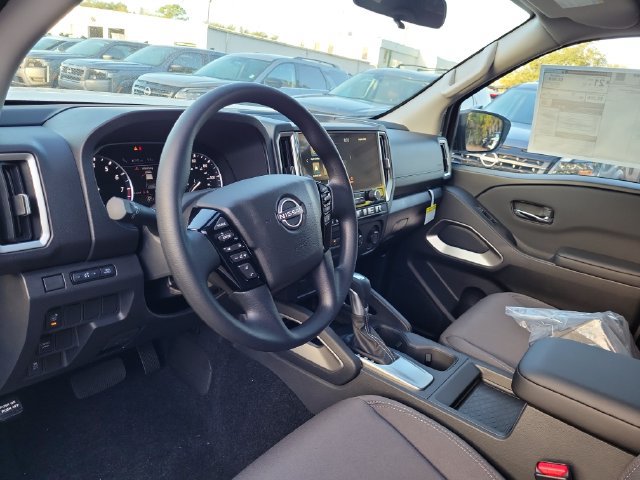 New 2027 Nissan Frontier SV RWD image 15